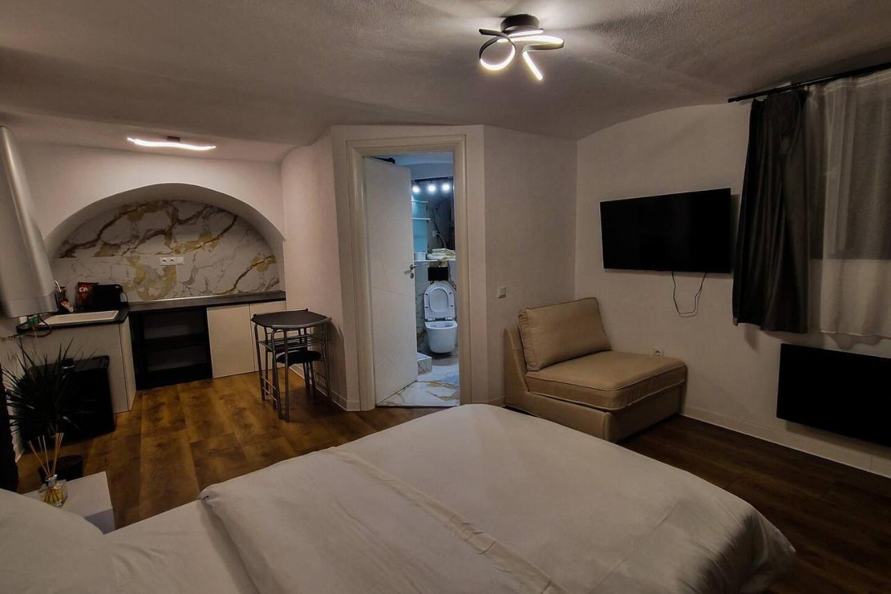 Juno Apartment Sibiu Exterior photo